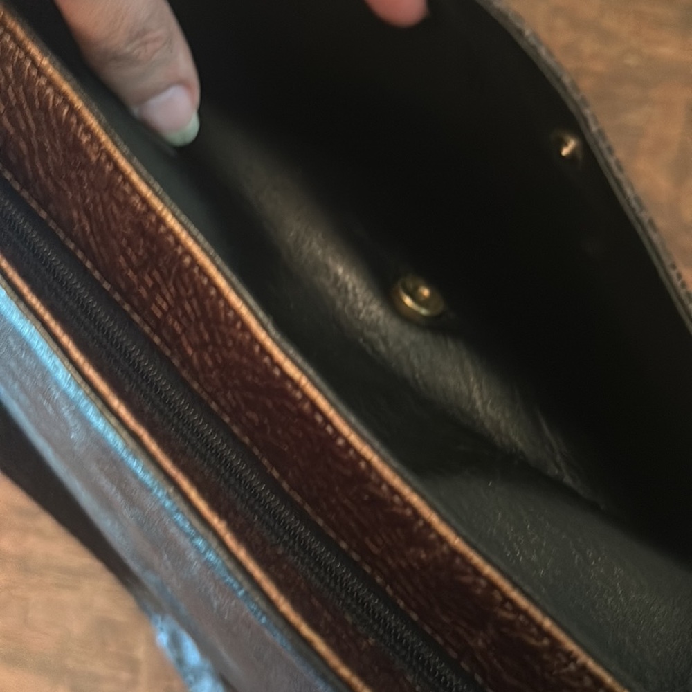 Susan Gail Black/Metallic Leather and Multi Textured Vintage Leather Bag - Picture 12 of 14